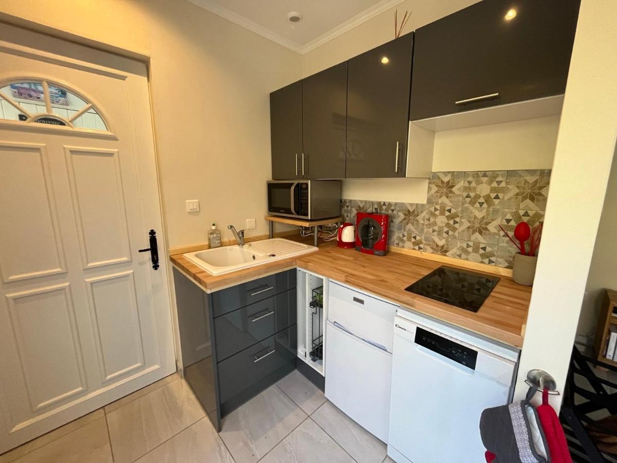 Appartement au calme dans un espace arboré Tourrettes-sur-Loup Extérieur photo